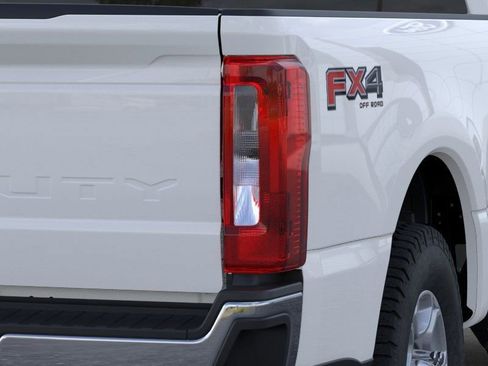 New 2026 Ford F350 XLT image 22