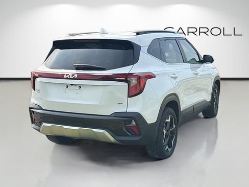 Used 2025 Kia Seltos EX AWD/4WD image 3