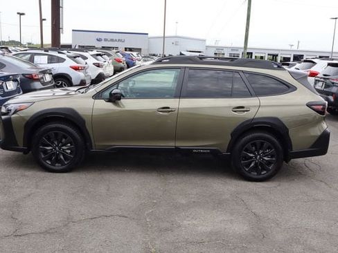 Certified 2025 Subaru Outback Onyx Edition w/ Popular Package #2 image 5