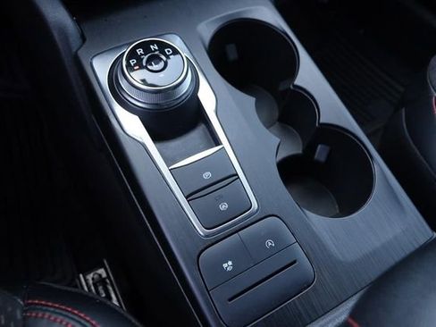 Used 2025 Ford Escape ST-Line AWD/4WD image 19