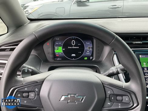 Used 2022 Chevrolet Bolt LT image 39