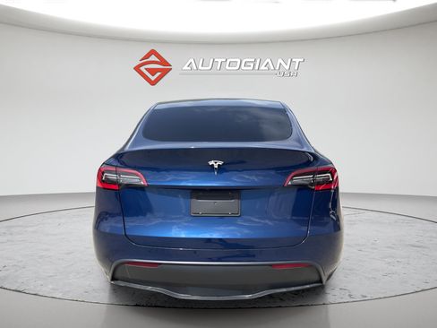Used 2021 Tesla Model Y 2WD image 4