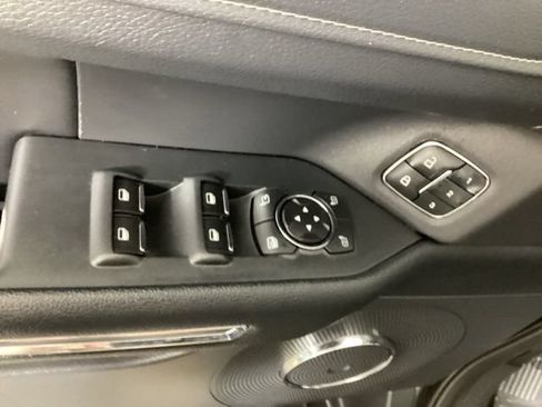 Used 2022 Ford Expedition XLT AWD/4WD image 18