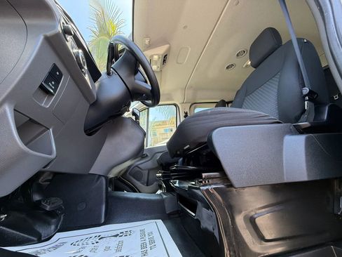 Used 2023 Ford Transit 350 XL RWD image 31