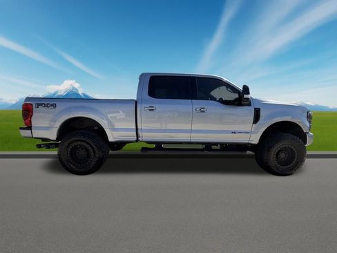 Used 2022 Ford F350 Lariat w/ Lariat Ultimate Package AWD/4WD image 6
