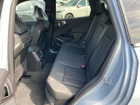 New 2026 BMW X3 xDrive30i w/ Premium Package AWD/4WD image 7