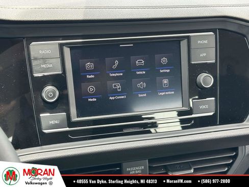 Certified 2024 Volkswagen Jetta S FWD image 23