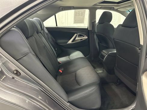 Used 2009 Toyota Camry SE FWD image 44