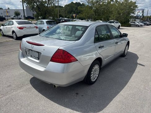 Used 2007 Honda Accord VP image 5