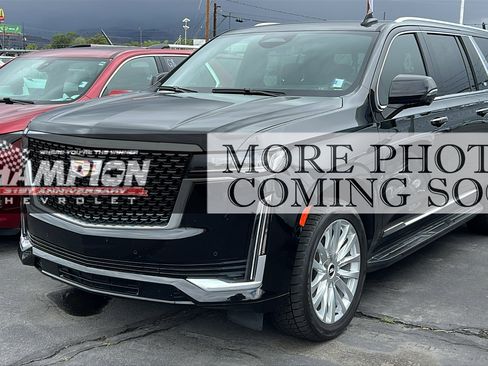 Used 2022 Cadillac Escalade ESV Luxury AWD/4WD image 1