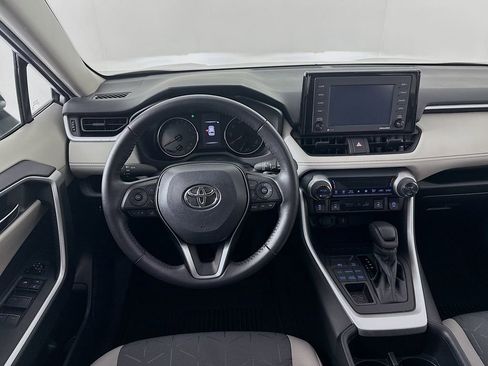 Used 2022 Toyota RAV4 XLE w/ XLE Grade Weather Package AWD/4WD image 23