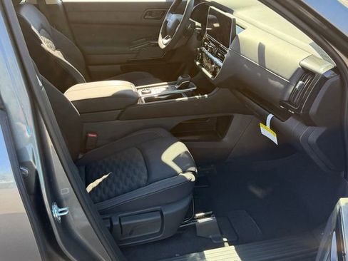 New 2026 Nissan Pathfinder SV AWD/4WD image 24