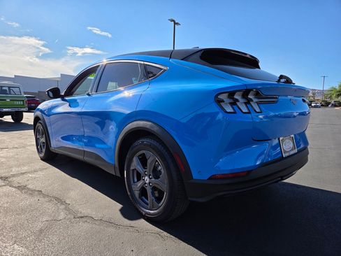 Certified 2023 Ford Mustang Mach-E Select image 4