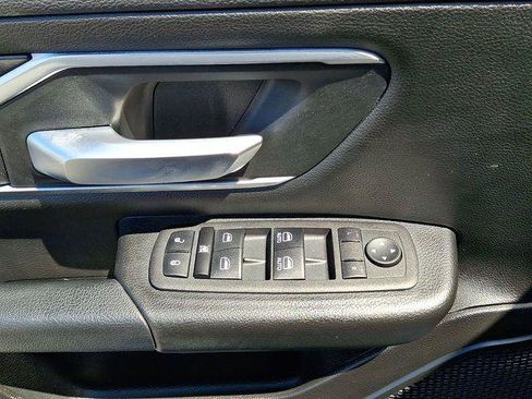 Used 2023 RAM 1500 Big Horn AWD/4WD image 12