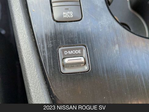 Used 2023 Nissan Rogue SV image 20