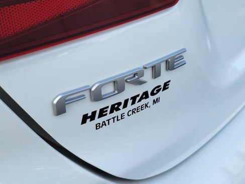 Used 2024 Kia Forte LXS FWD image 27