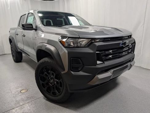 New 2026 Chevrolet Colorado Trail Boss AWD/4WD image 2