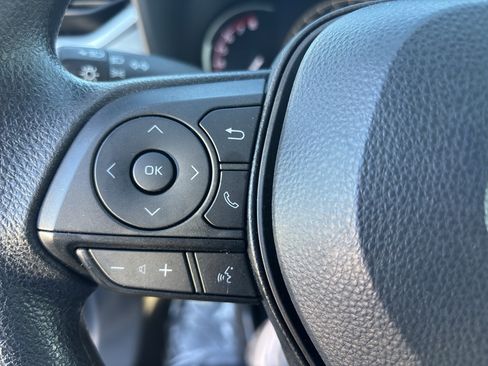 Used 2024 Toyota RAV4 XLE image 10