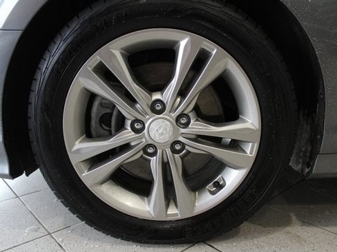 Used 2019 Hyundai Sonata Limited image 9