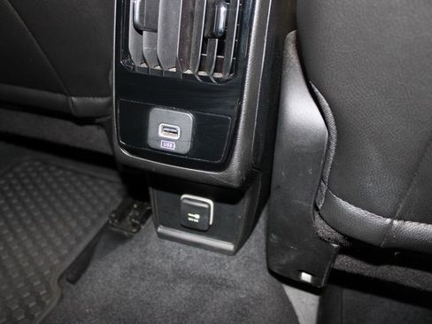 Used 2025 Jeep Compass Trailhawk image 28