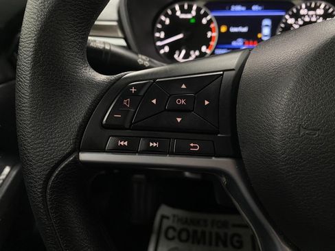 Certified 2025 Nissan Altima 2.5 SV FWD image 43