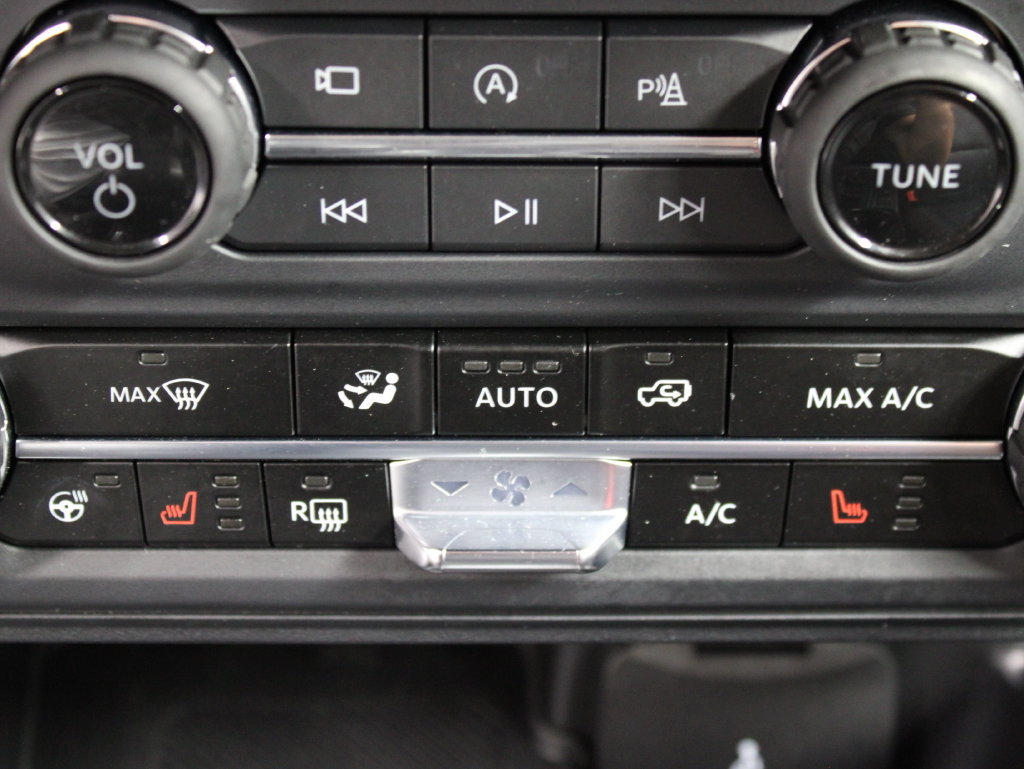 Used 2025 Ford Bronco Badlands AWD/4WD image 65