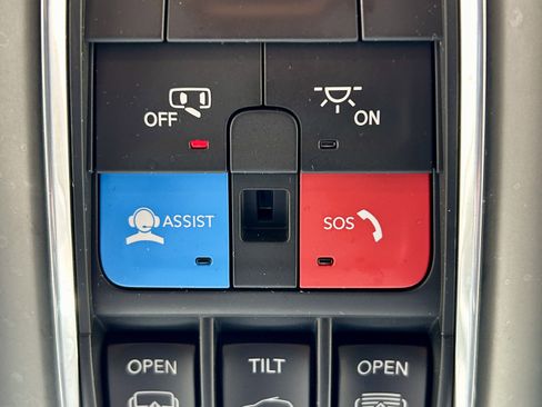 Used 2021 Jeep Grand Cherokee L Limited w/ Trailer Tow Group (B) image 48