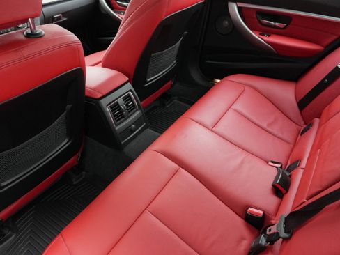 Used 2018 BMW 340i Sedan image 36