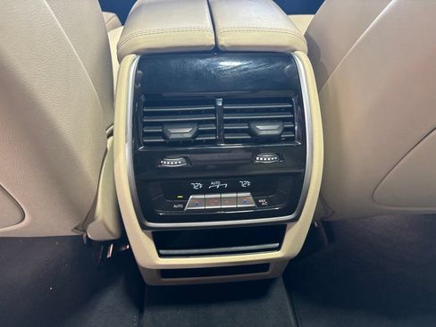 Used 2021 BMW X5 sDrive40i w/ Premium Package RWD image 22