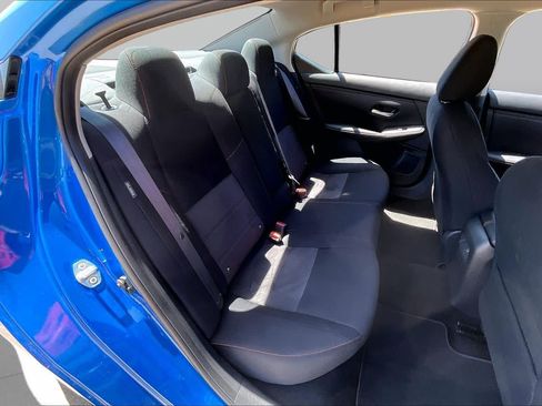 Certified 2025 Nissan Sentra SR FWD image 18