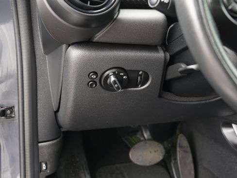 Used 2020 MINI Cooper S image 24