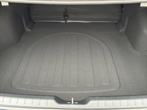 New 2025 Kia K4 LXS image 9