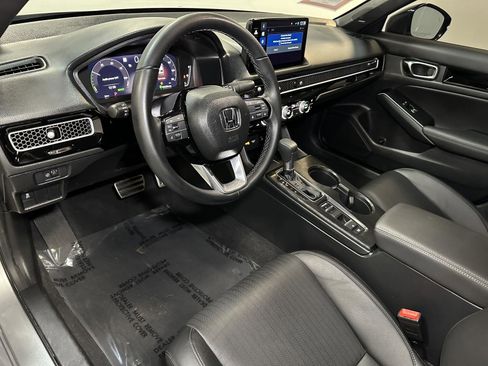 Used 2025 Honda Civic Sport Touring image 24