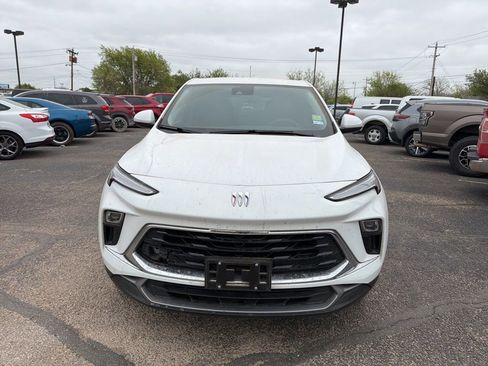 Used 2024 Buick Encore GX Preferred image 2