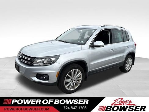 Used 2016 Volkswagen Tiguan SE AWD/4WD image 1