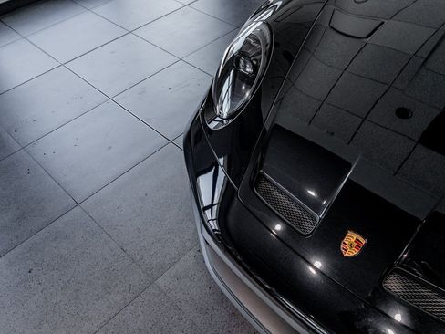 Certified 2022 Porsche 911 GT3 image 27