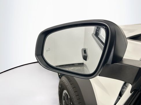 Used 2025 Toyota 4Runner TRD Off-Road image 16