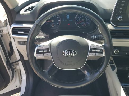 Used 2020 Kia Telluride S FWD image 12