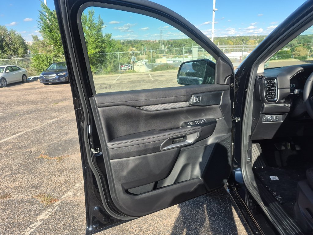 New 2026 Ford Ranger Lariat w/ FX4 Off-Road Package AWD/4WD image 10