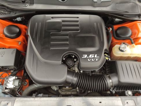 Used 2021 Dodge Challenger SXT w/ Driver Convenience Group RWD image 30