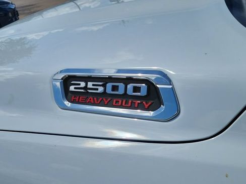 Used 2024 RAM 2500 Big Horn AWD/4WD image 9