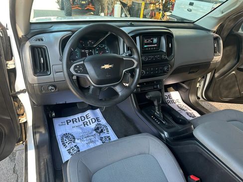 Used 2016 Chevrolet Colorado W/T w/ WT Convenience Package RWD image 20