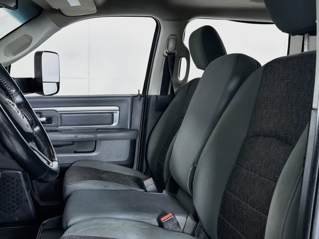 Used 2015 RAM 3500 Big Horn AWD/4WD image 10