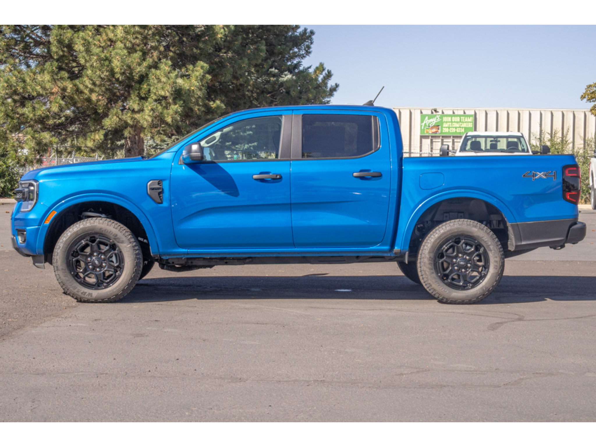 New 2026 Ford Ranger XLT w/ Equipment Group 301A High AWD/4WD image 6