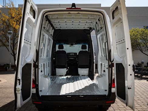 New 2026 Mercedes-Benz Sprinter 144 Cargo image 15