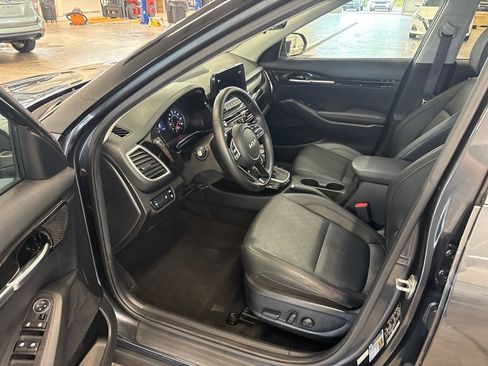 Certified 2022 Kia Seltos EX AWD/4WD image 13