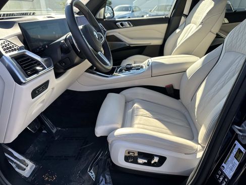 Used 2025 BMW X5 M60i image 14
