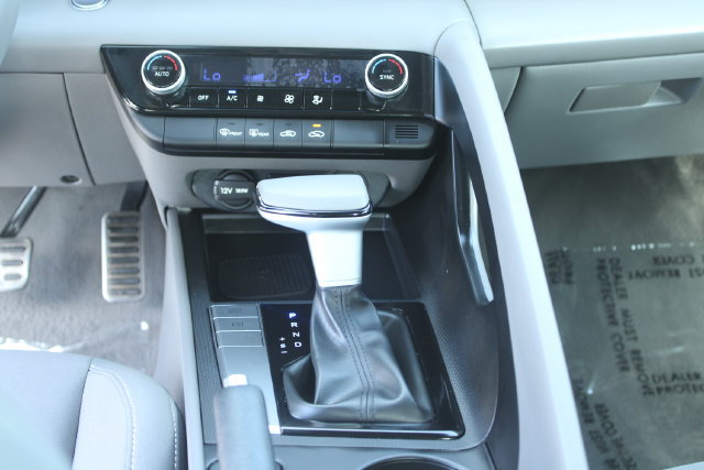 Used 2026 Hyundai Elantra Sport w/ Cargo Package FWD image 14
