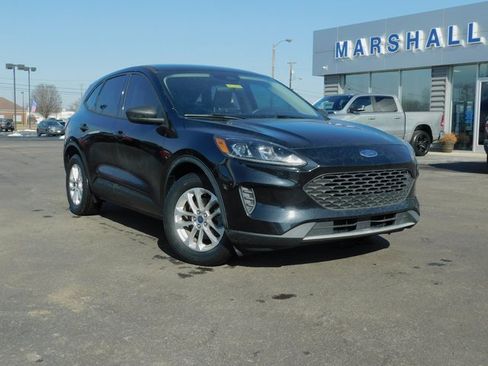 Used 2020 Ford Escape S image 2