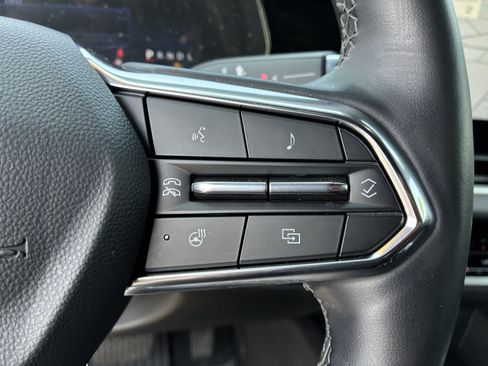 Used 2026 Chevrolet Equinox LT w/ LPO, Floor Liner Package FWD image 28